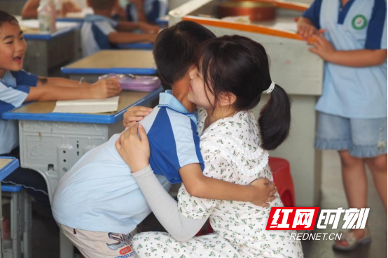 永州市雙牌縣明德小學(xué)開(kāi)展心理健康教育系列課程551.png